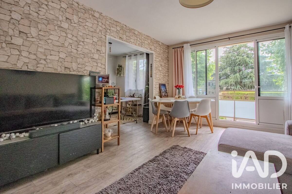 Photo 1 - Appartement à BOIS-D'ARCY