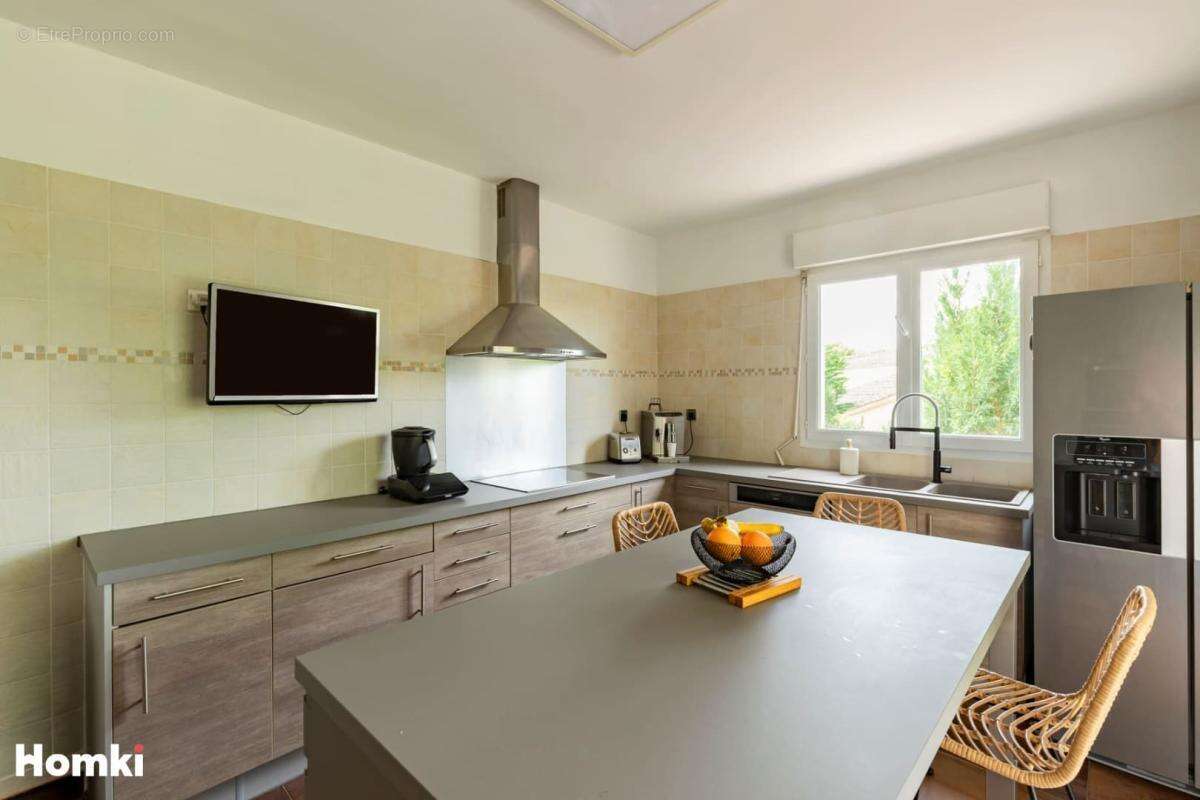 Villa T5 de 102 m² avec sous-sol complet à Cunac - photo 9