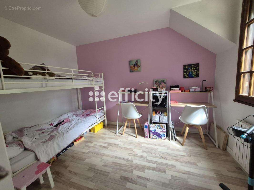Maison 122 m² à Rochechouart  - photo 8