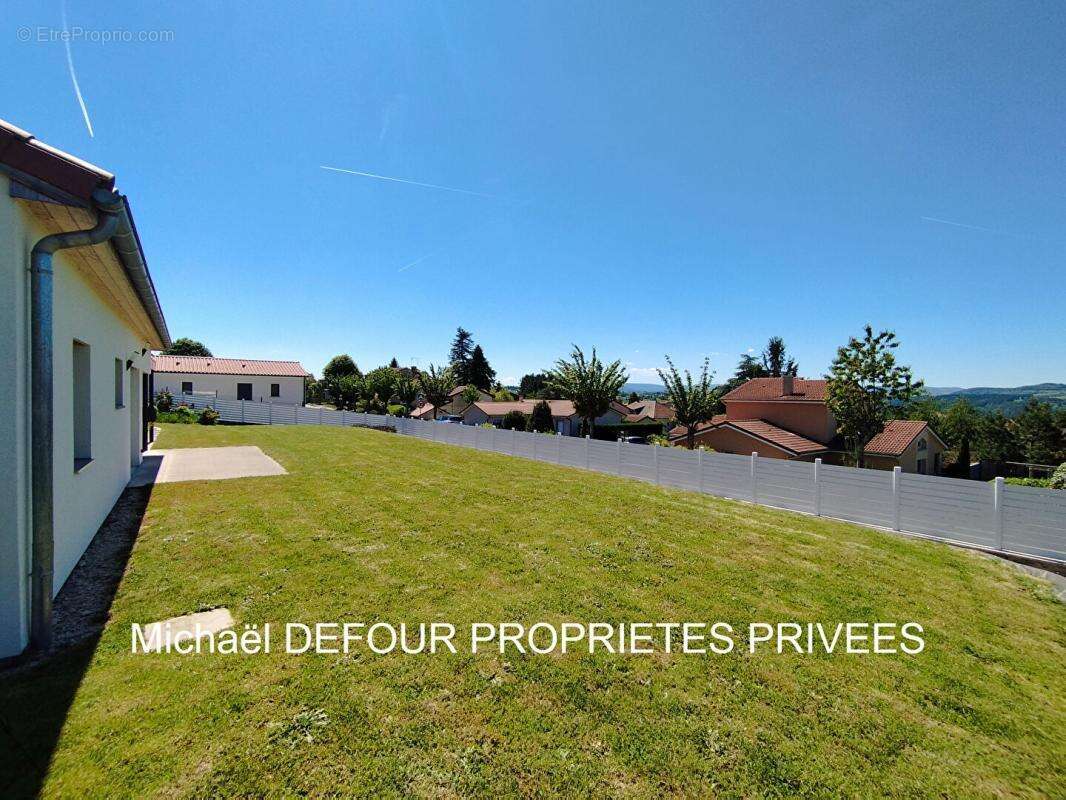 Maison à LES VILLETTES