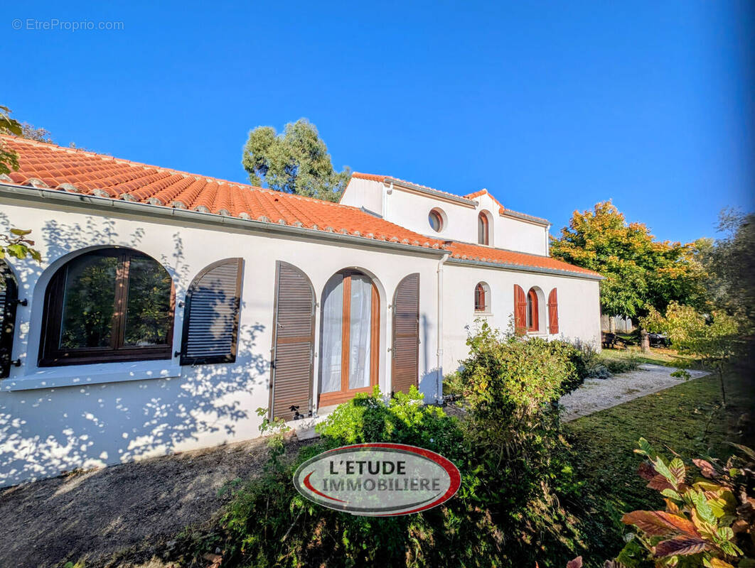 Photo 1 - Maison à CHATEAU-THEBAUD