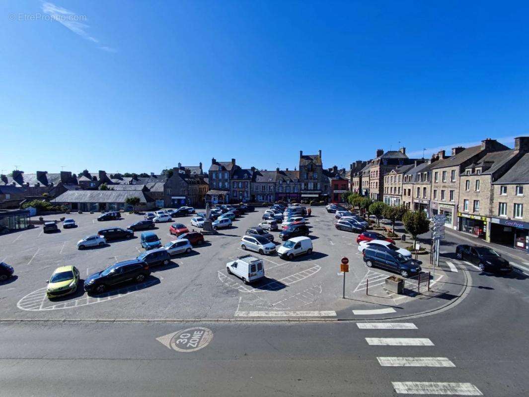 Maison à SAINT-PIERRE-EGLISE