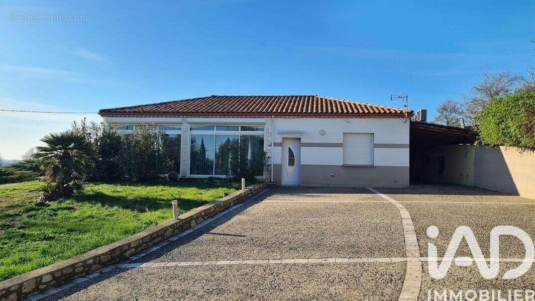 Photo 2 - Maison à CASTELCULIER