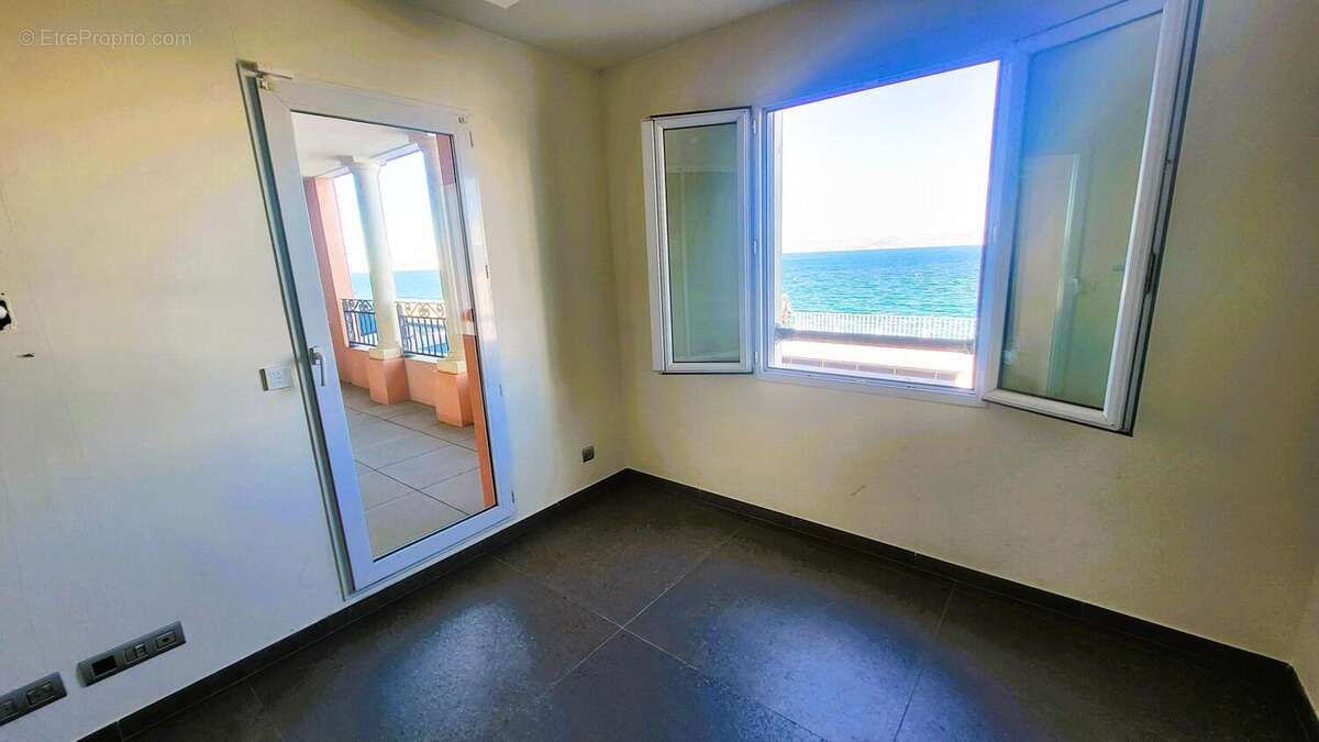 Photo 8 - Appartement à MARSEILLE-7E