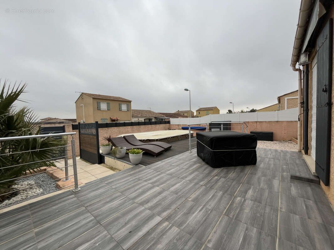 Maison à LEZIGNAN-CORBIERES