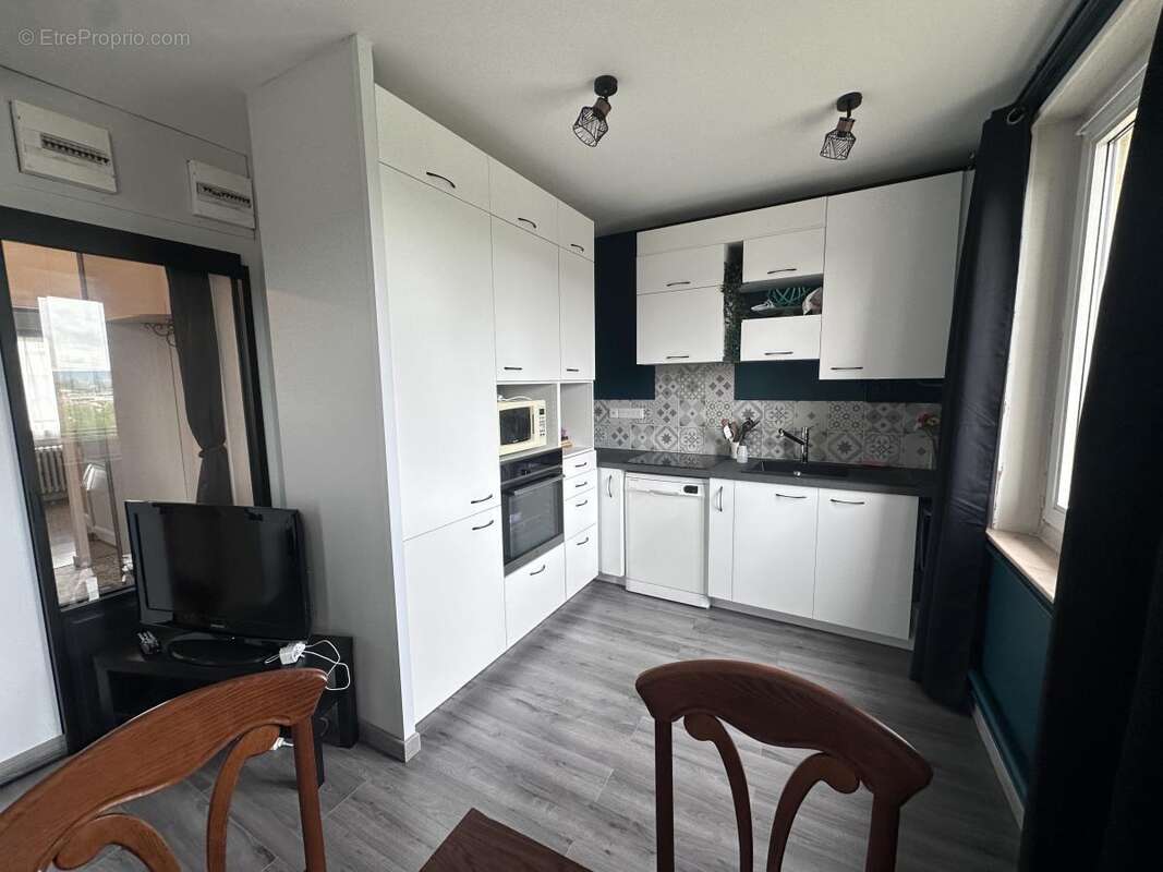 Appartement 52 m² à Nancy  - photo 2