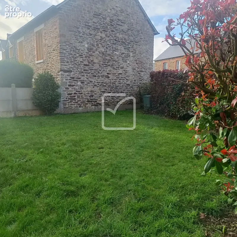 Maison 2 chambres, jardin , Saint-Brieuc de Mauron - photo 11