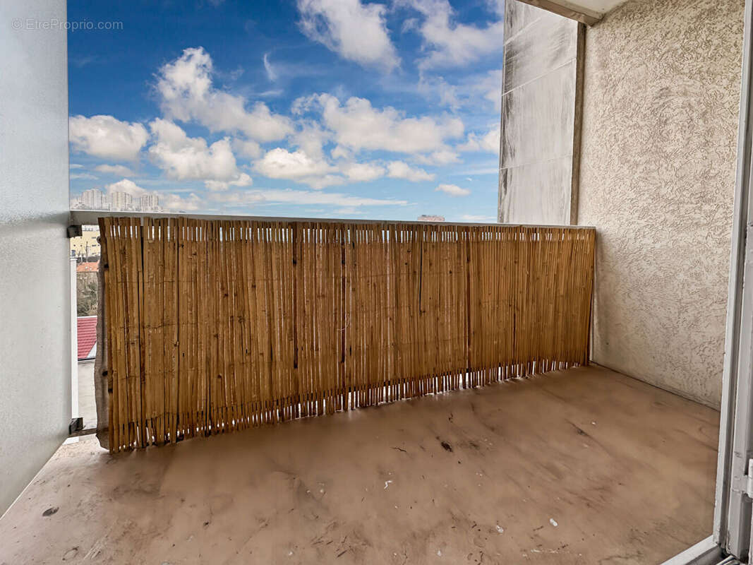 Appartement à ROSNY-SOUS-BOIS