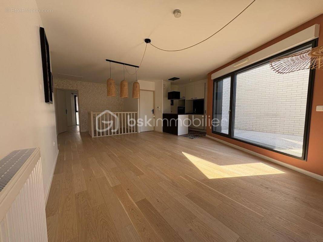 Appartement à BORDEAUX