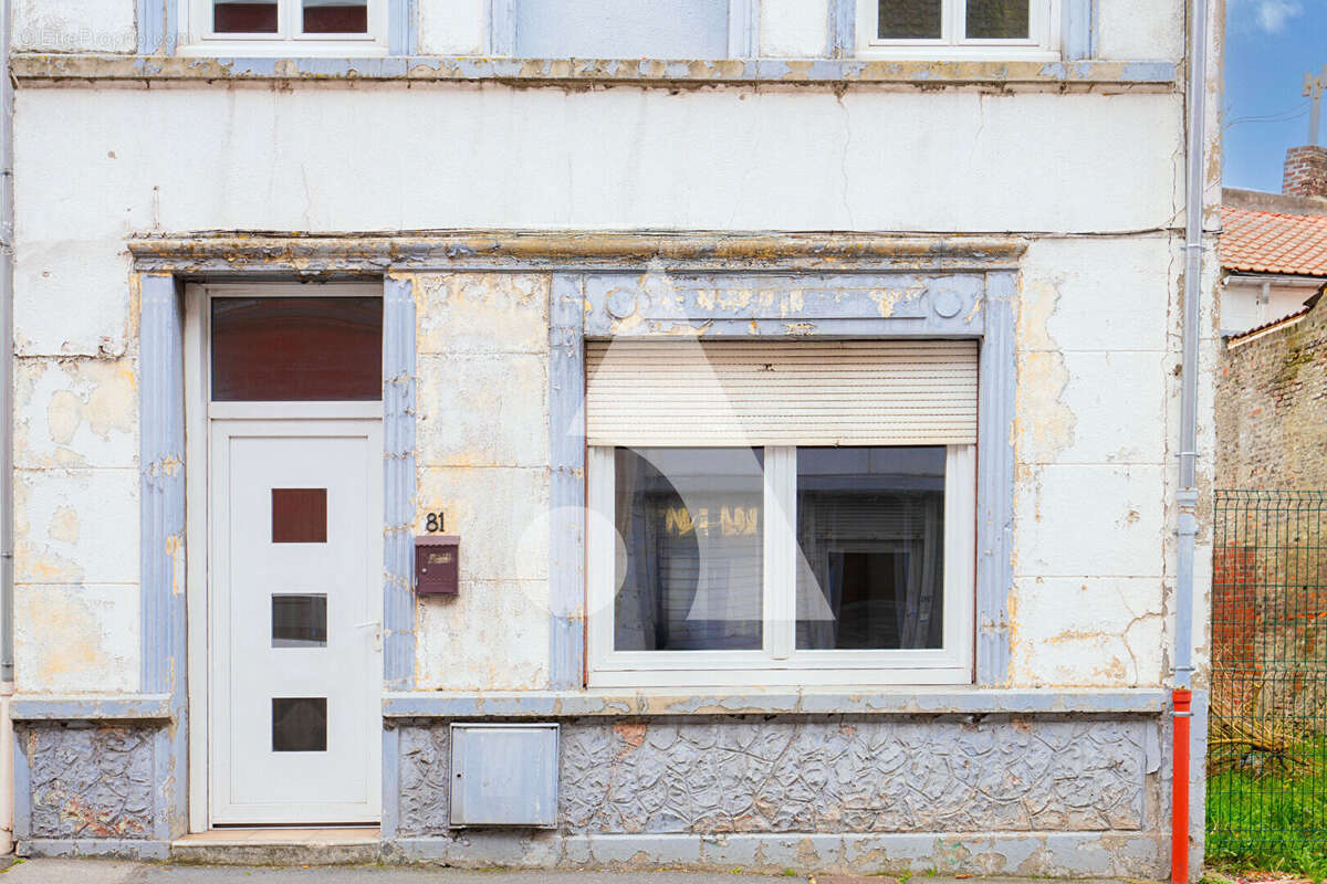 Maison à SAINT-AMAND-LES-EAUX