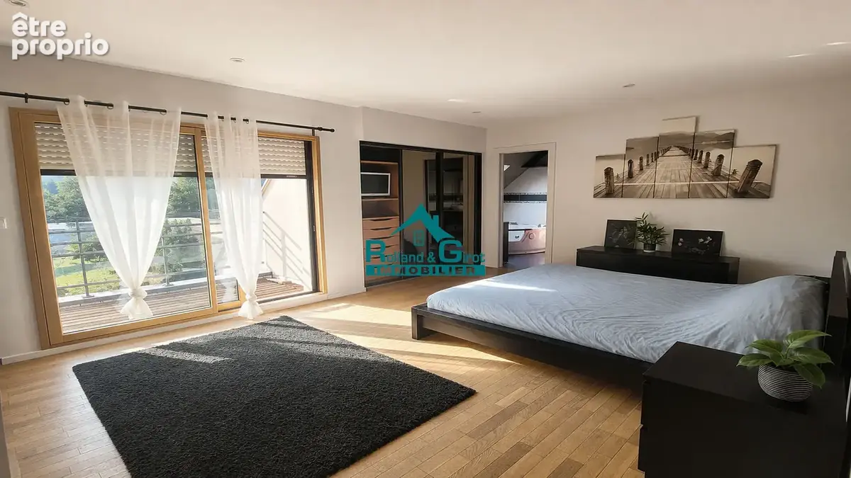 Maison La Bouexiere 5 pièce(s) 185.73 m2 - photo 6
