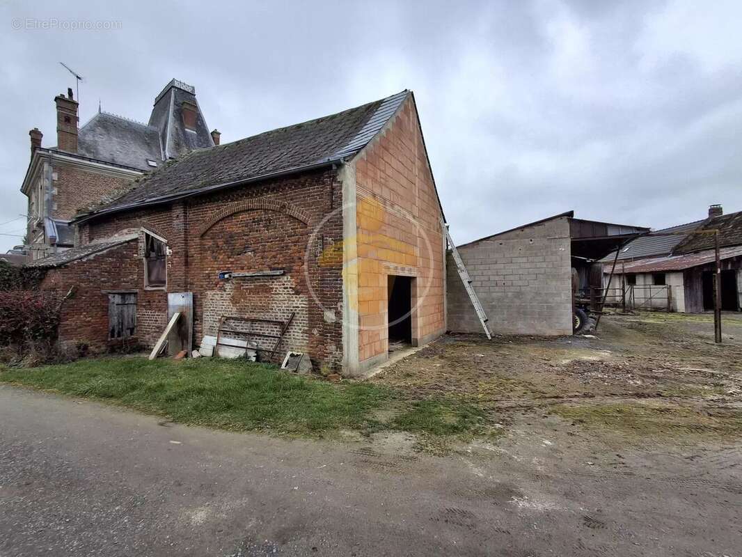 Maison à BRISSY-HAMEGICOURT