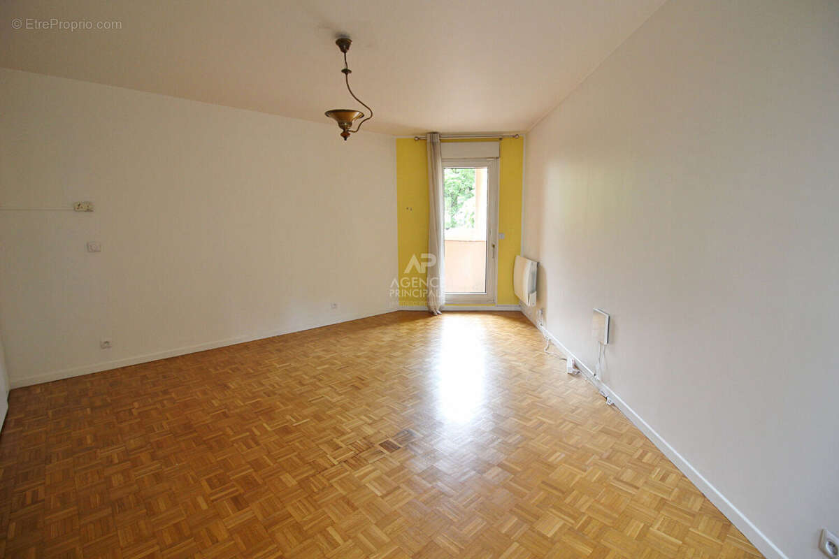 Appartement à ERMONT