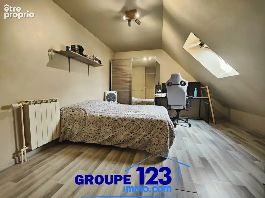 À JOIGNY   Une maison familiale qui a beaucoup à offrir - photo 11