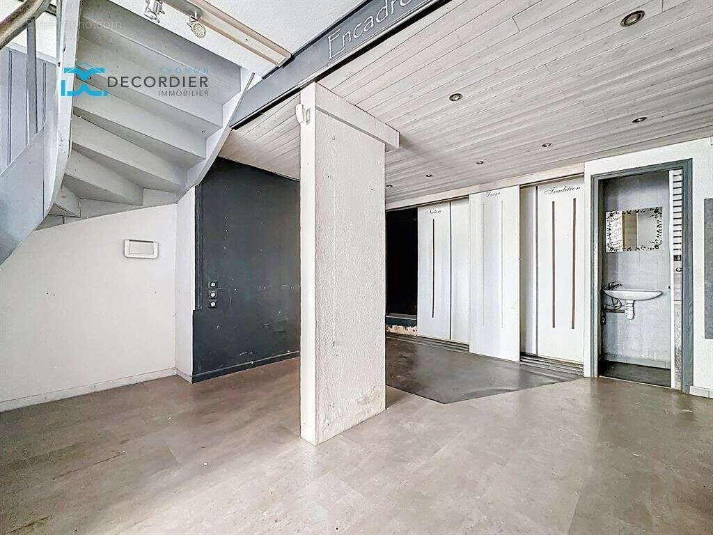 Commerce à EVIAN-LES-BAINS