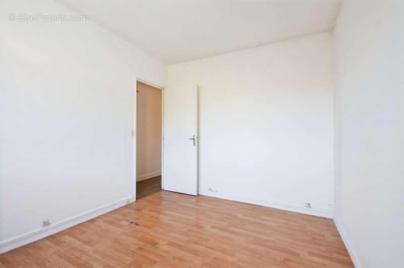 Appartement à FRESNES