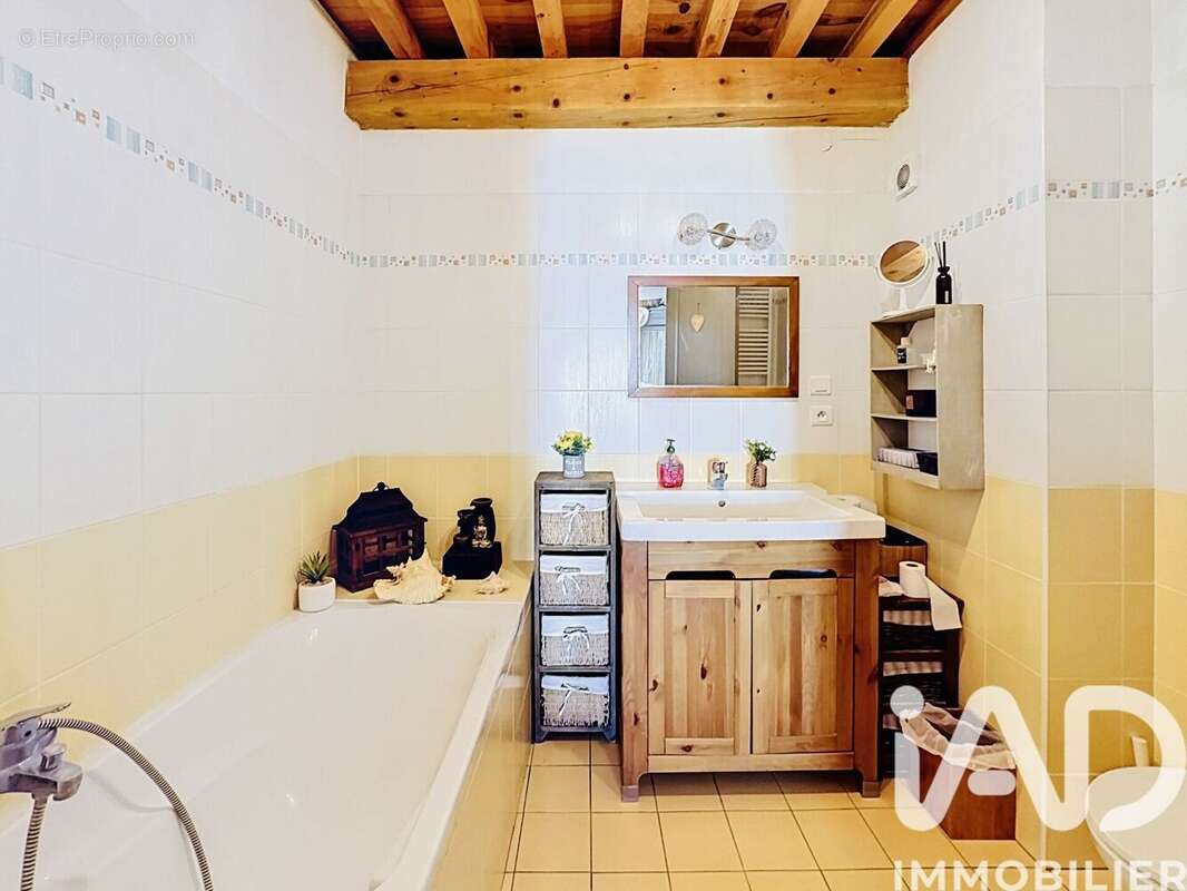 Photo 8 - Maison à EYRAGUES