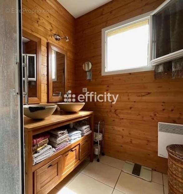 Maison à PORT-DE-LANNE