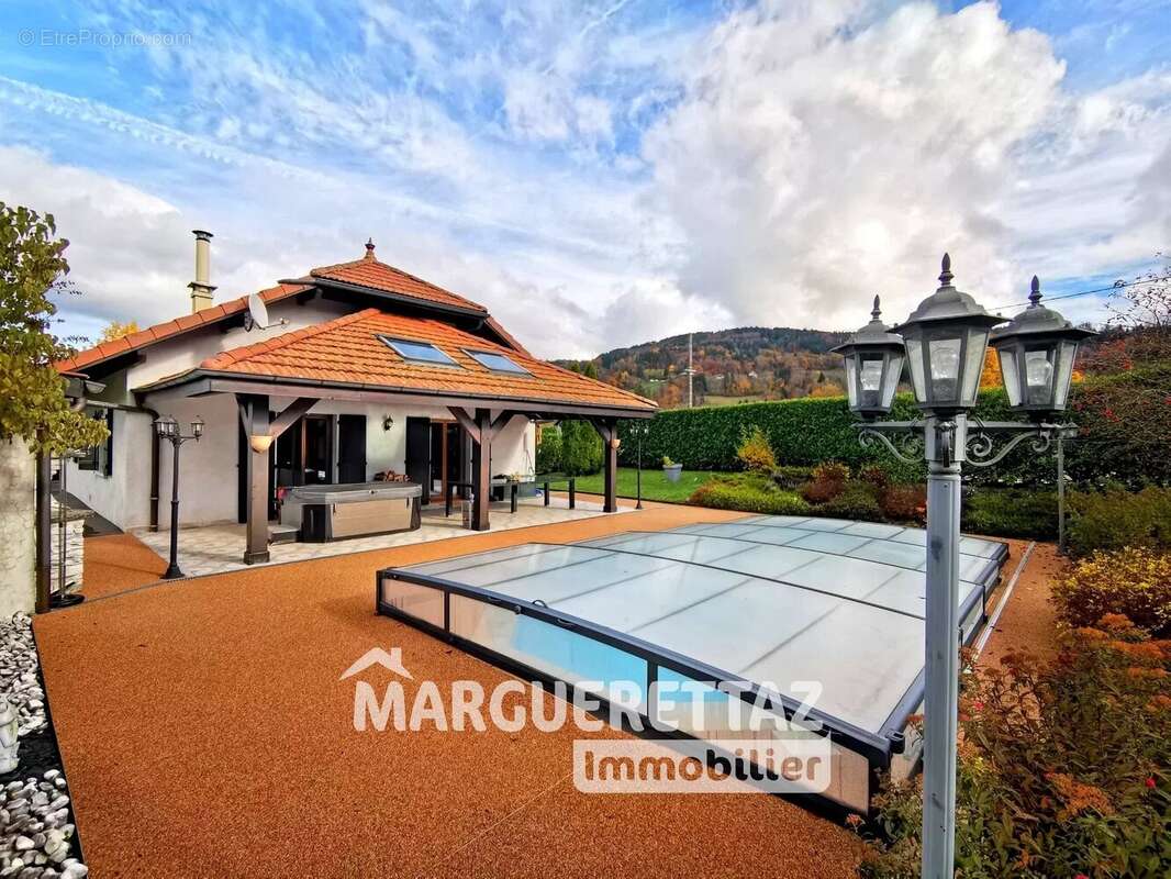 Maison à SAINT-ANDRE-DE-BOEGE