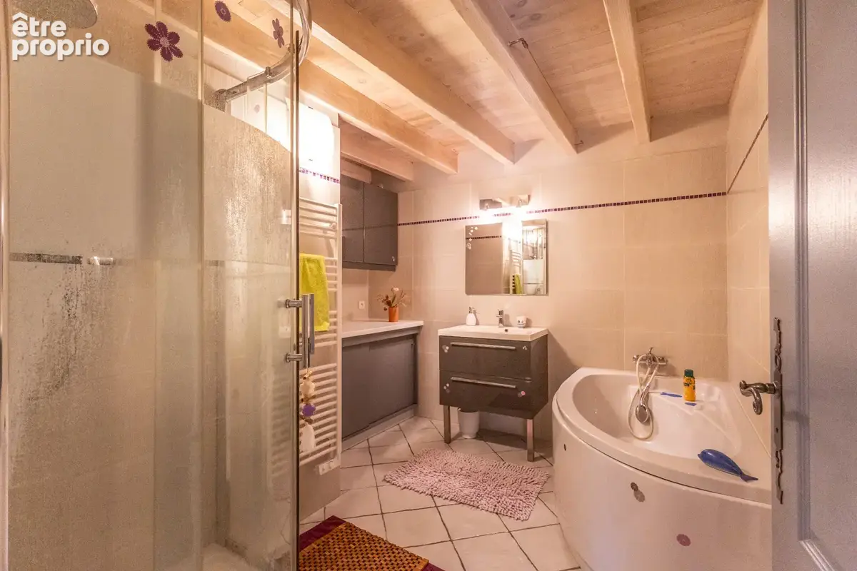 Maison de charme en pierre   135 m2   4 chambres   vie de plain-pied - photo 10