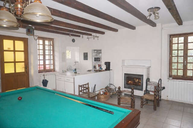 Maison à CHAROLLES