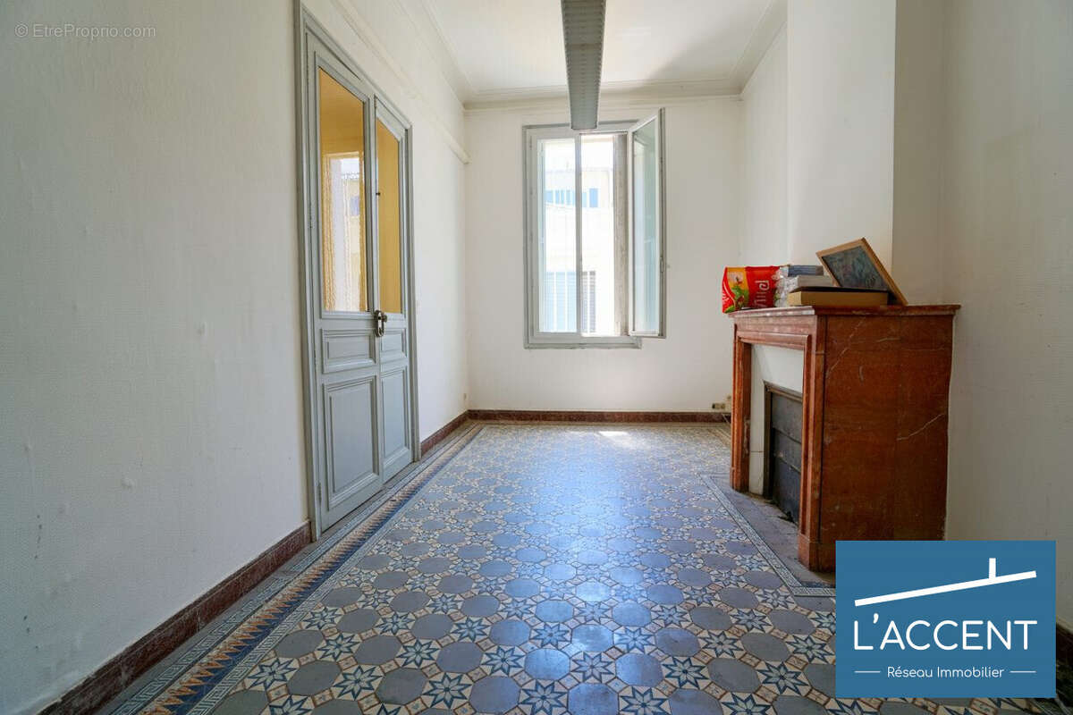 Maison à NIMES