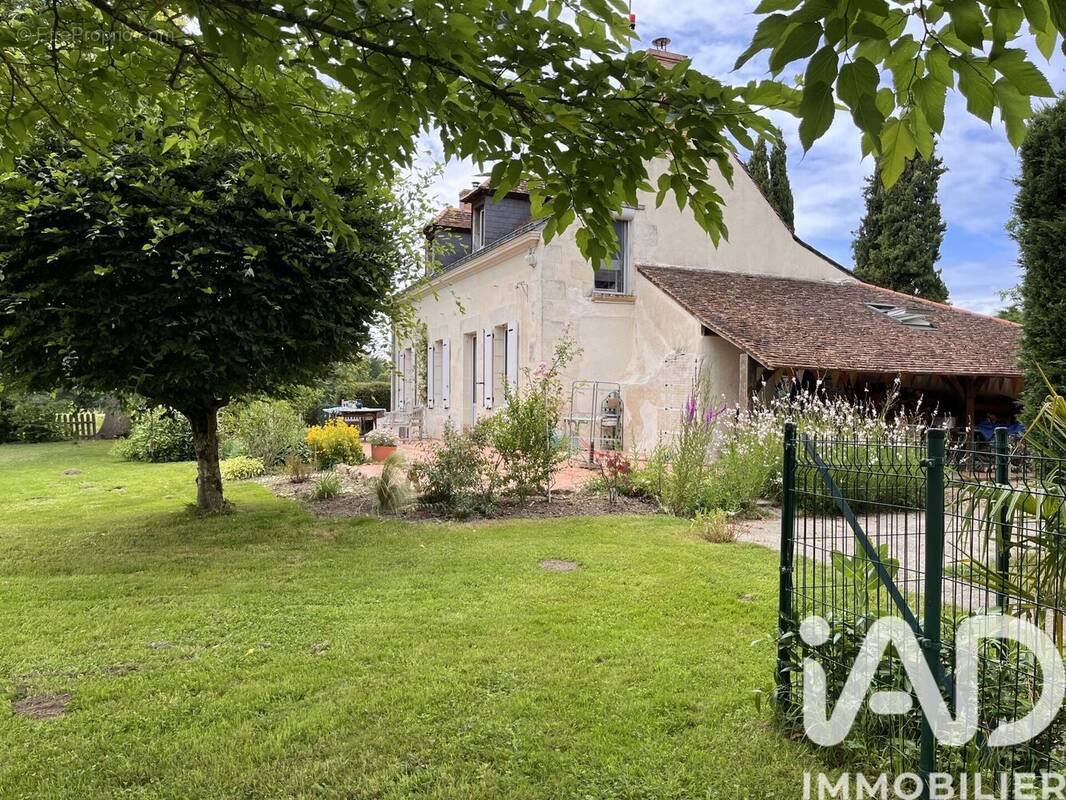 Photo 1 - Maison à BAUGE