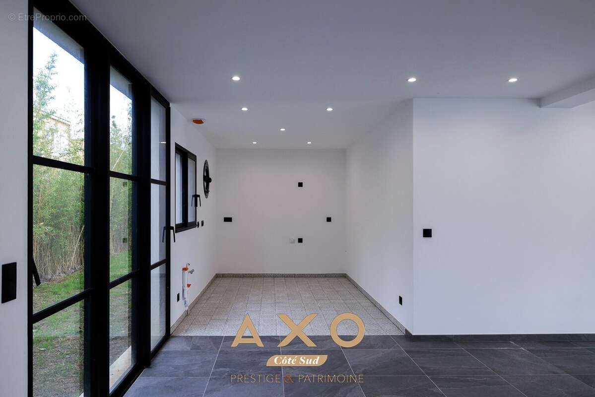 Maison à SALON-DE-PROVENCE