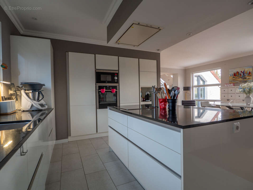 Maison à SAINT-AMAND-LES-EAUX