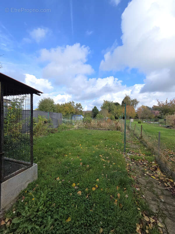 Maison à AULNOYE-AYMERIES