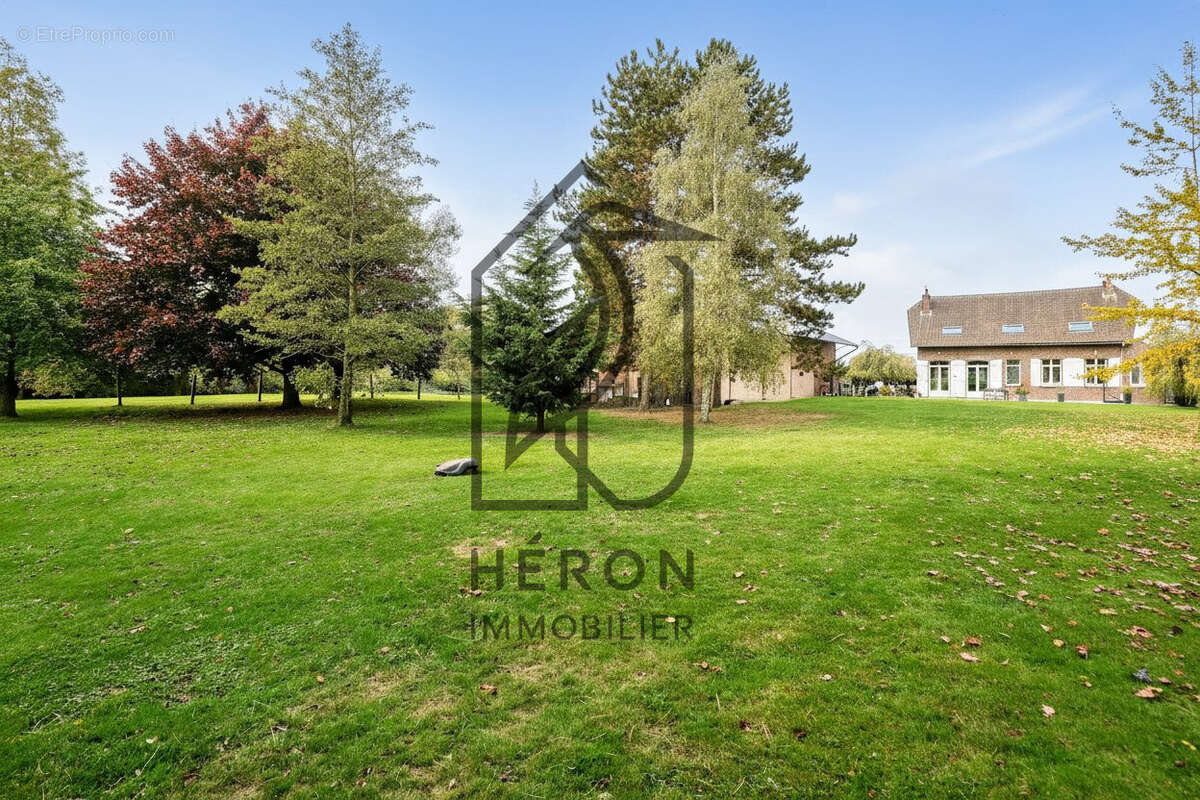 Maison à RADINGHEM-EN-WEPPES