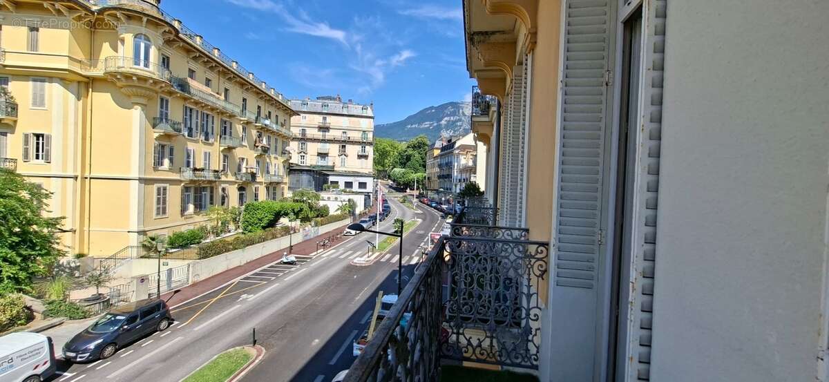 Appartement de caractère – Centre-ville d'Aix-les-Bains - photo 16
