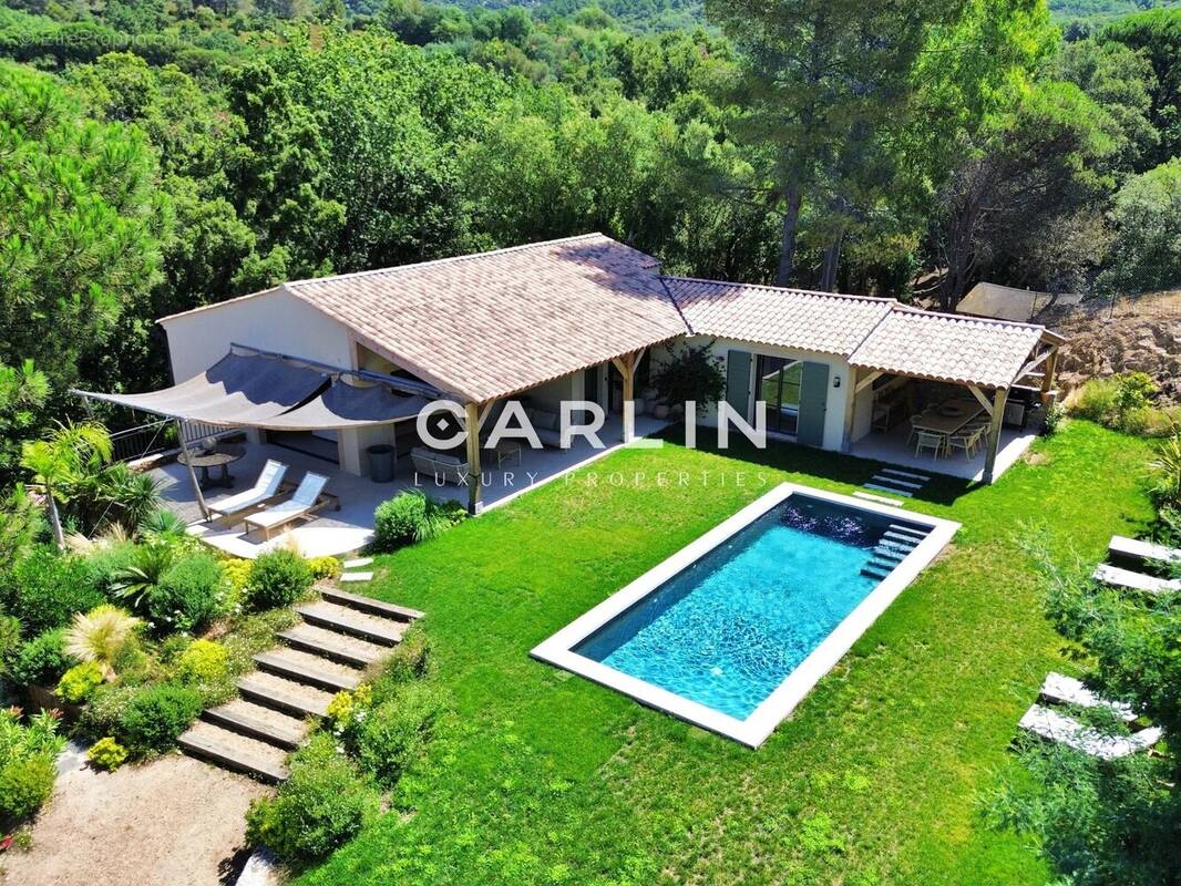 Maison à GASSIN