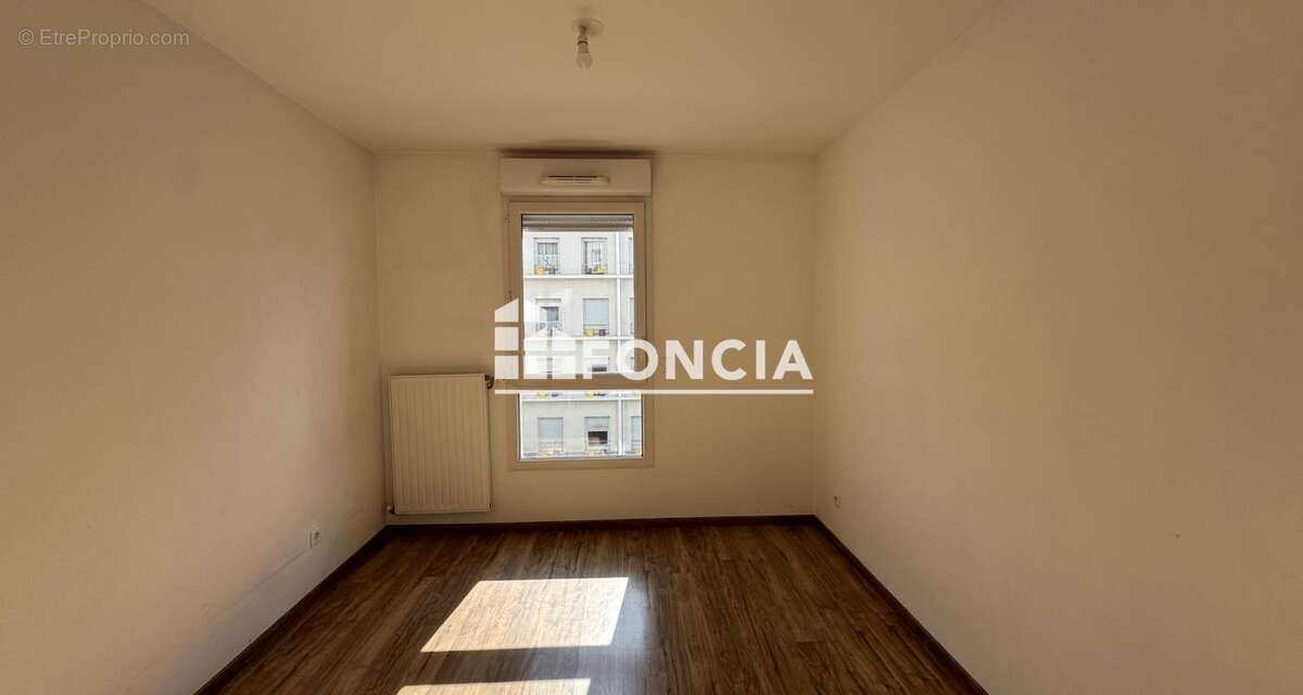 Appartement à LYON-7E