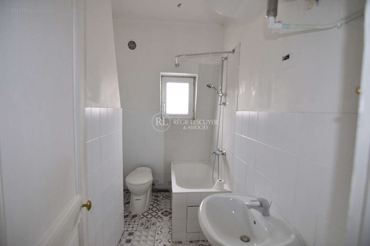 Appartement à PARIS-12E