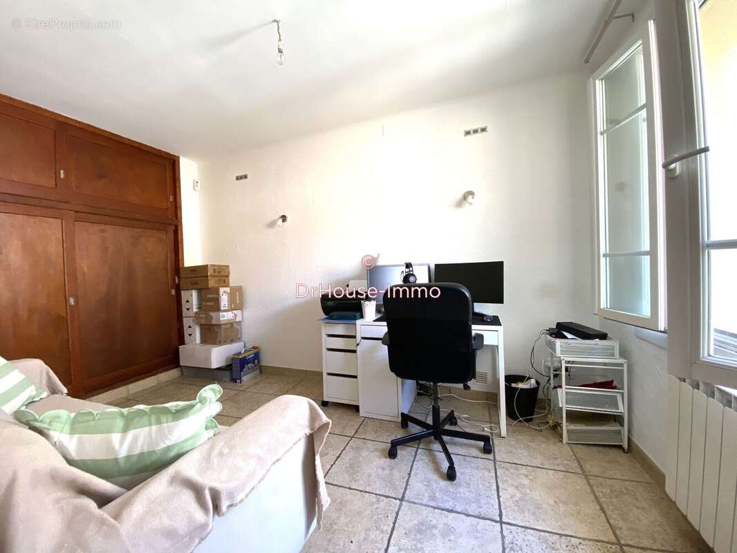 Maison 128 m² à Lecques  - photo 13