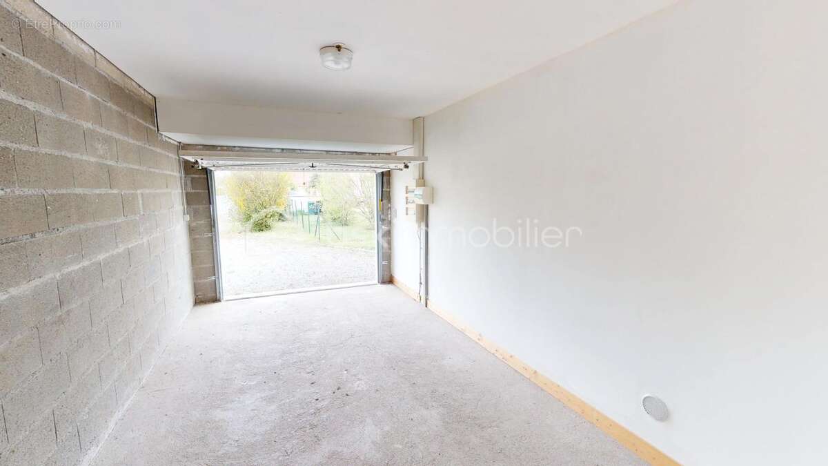 Maison à SAINT-DOULCHARD