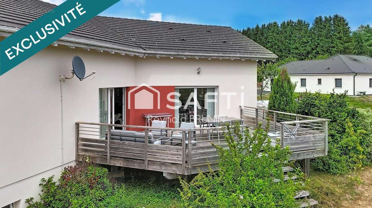 Maison 143 m² à Bellefontaine  - photo 2