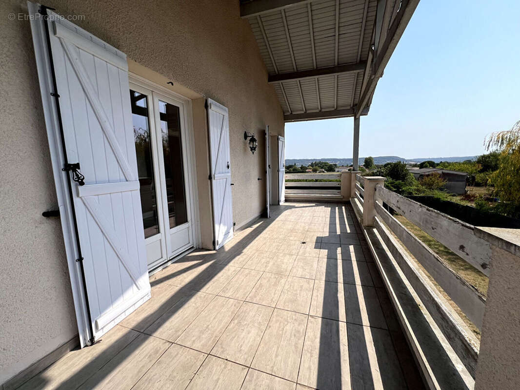 Maison à VILLENEUVE-SUR-LOT