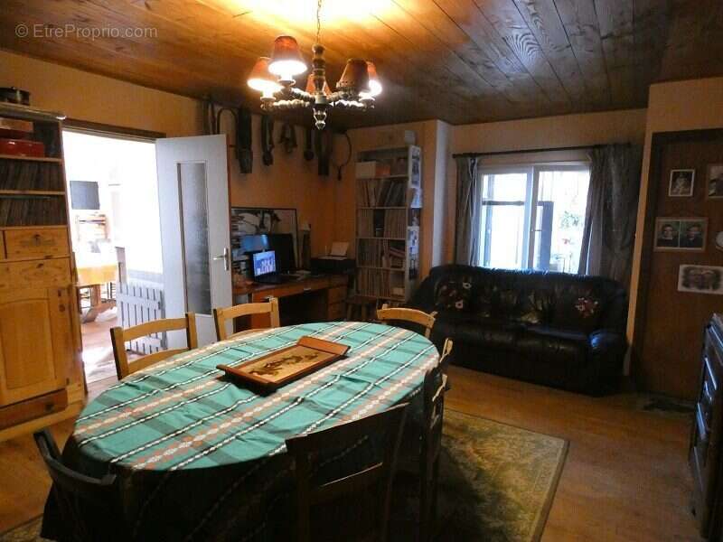 Maison à LAGARDE-HACHAN