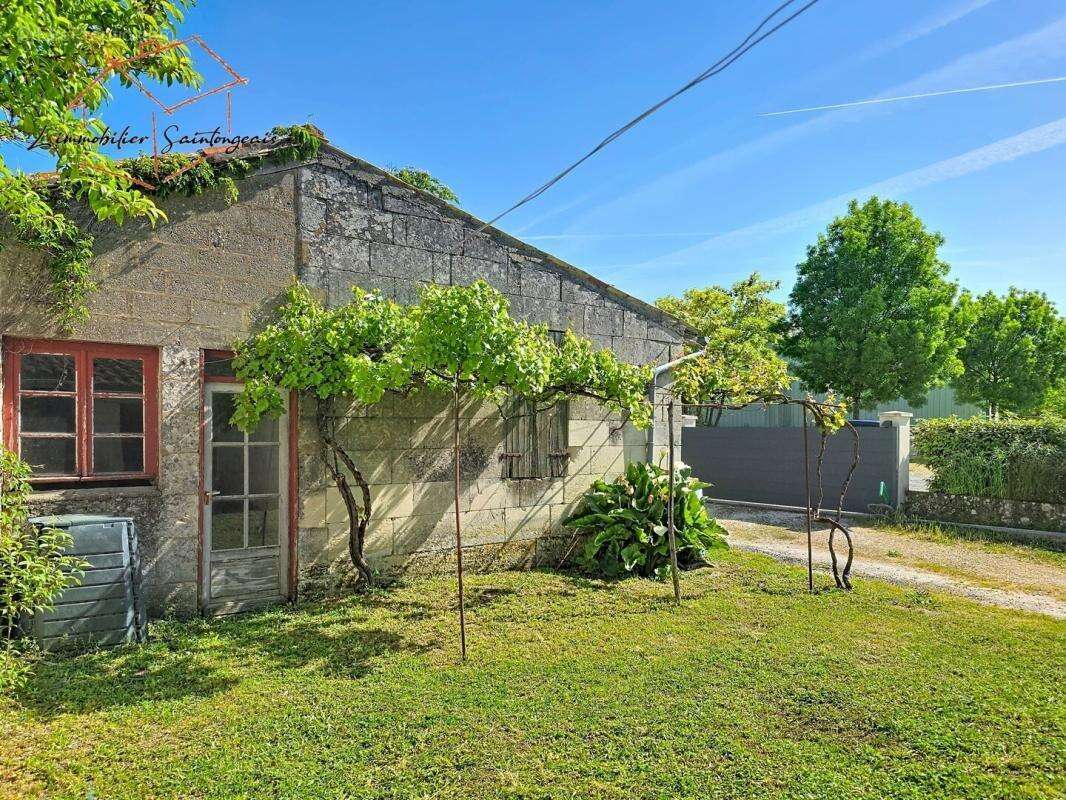 Maison à SAINT-CIERS-DU-TAILLON