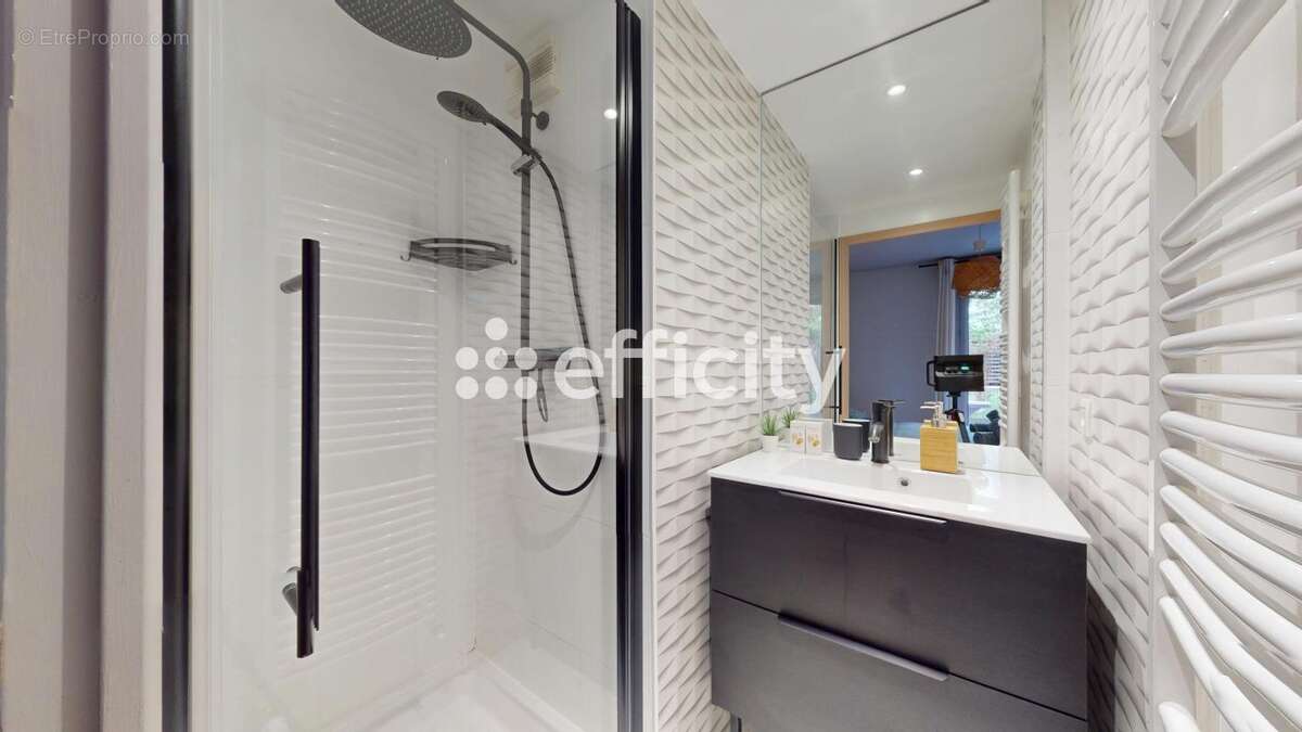 Appartement à LYON-6E