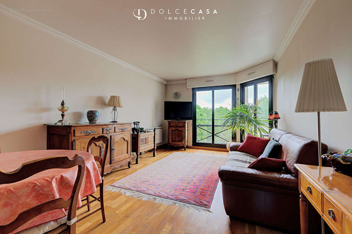 Appartement à LE PERREUX-SUR-MARNE