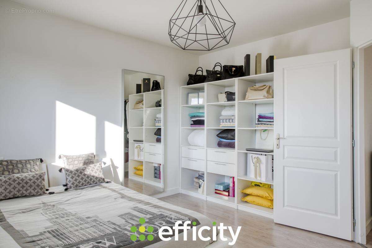 Maison à MESSIMY-SUR-SAONE