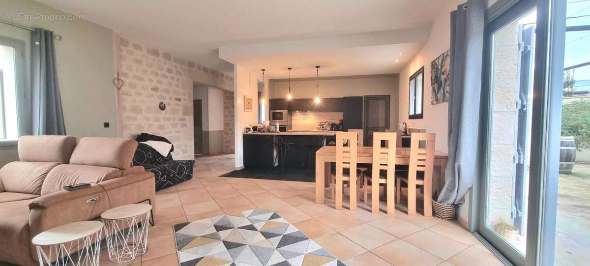 Maison à SAINT-PAUL-DE-LOUBRESSAC