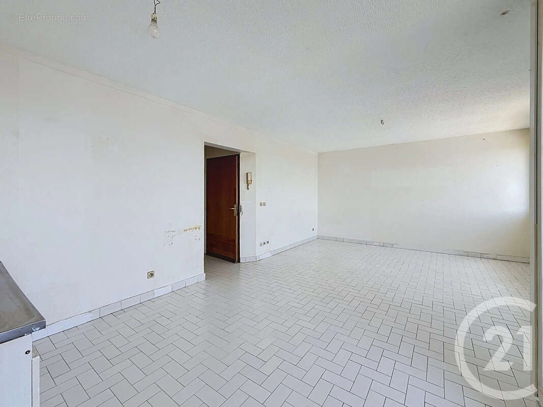 Appartement 34 m² à Gouaix  - photo 3