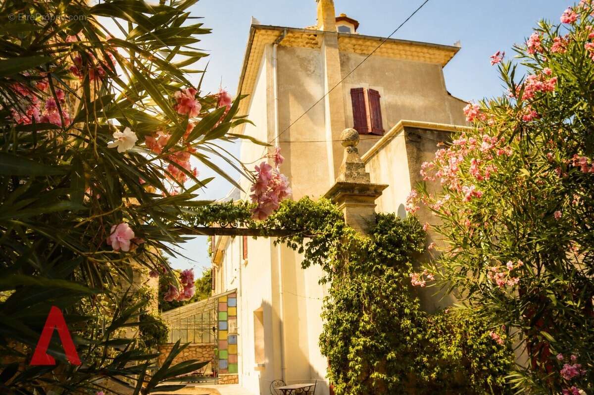 Une magnifique propriété du Sud de la France au charme historique et au potentiel exceptionnel - photo 16