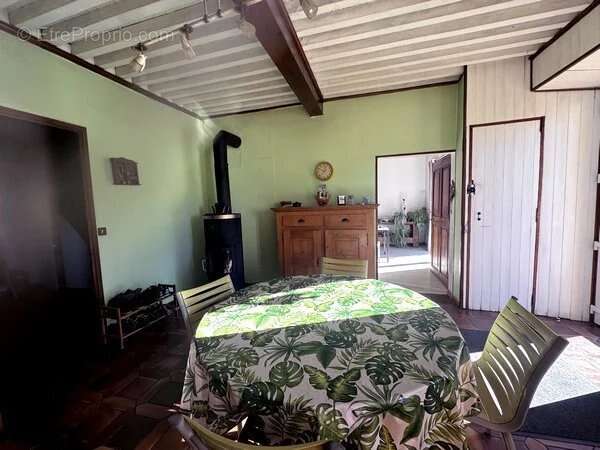 Maison à ORIS-EN-RATTIER