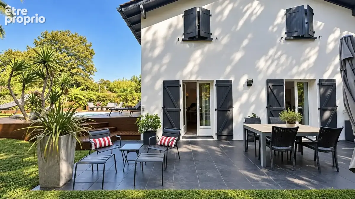 Anglet brindos  maison 4 pièces de 92 m2 avec piscine - photo 2