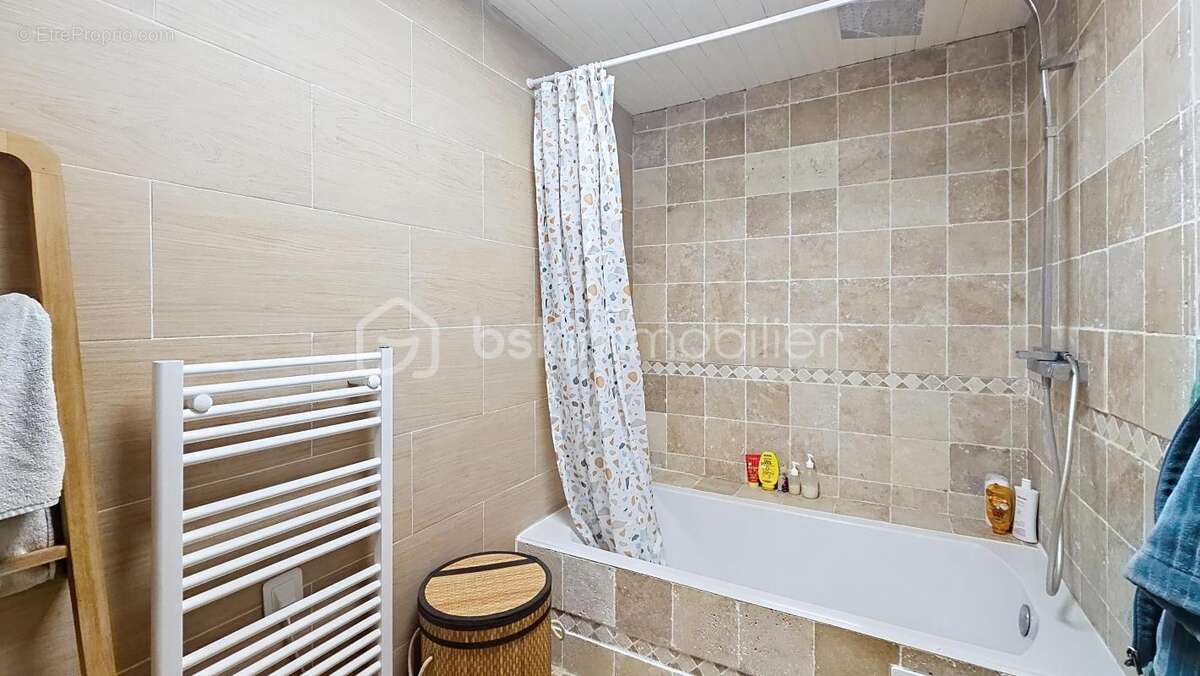 Maison à CESSENON-SUR-ORB